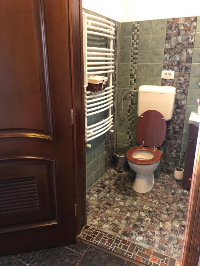 Studio Bukarest Kültér fotó